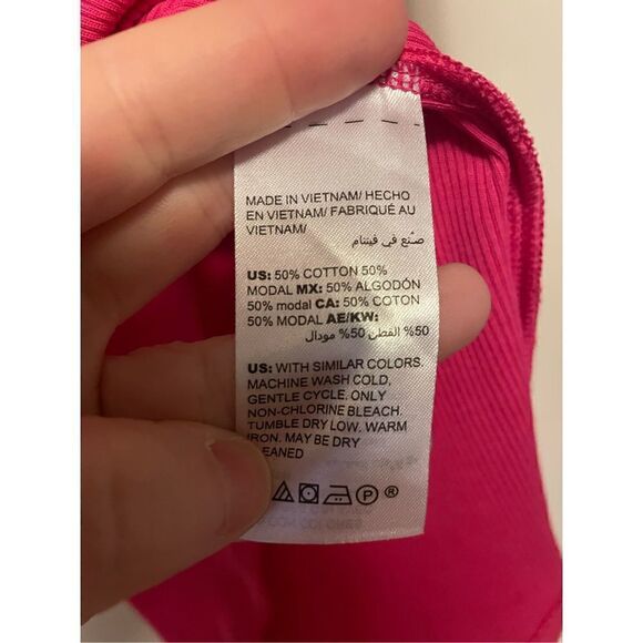 🔴 Hot pink Y2K style Ribbed Elbow-Sleeve Tee by Chicos size s - Picture 3 of 9